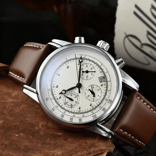 Reloj elegante de pulsera para hombre